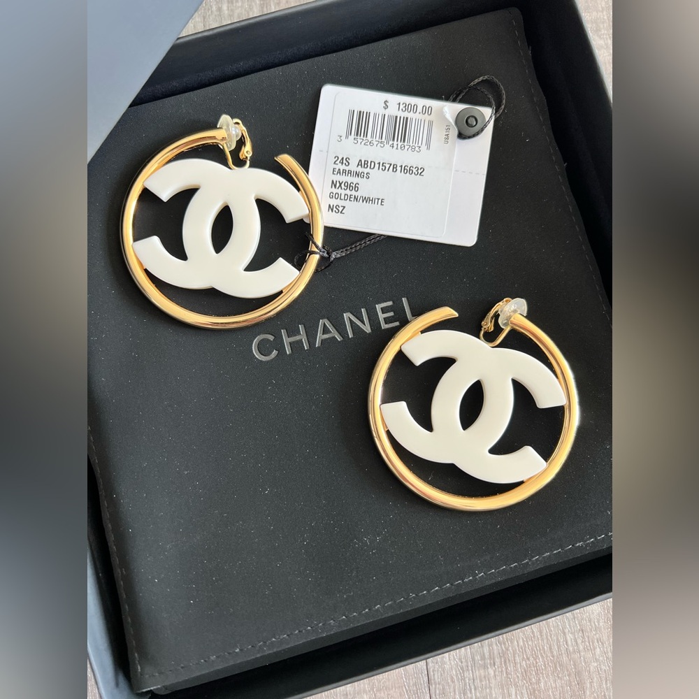 Mint condition worn once inbox with tags and receipts